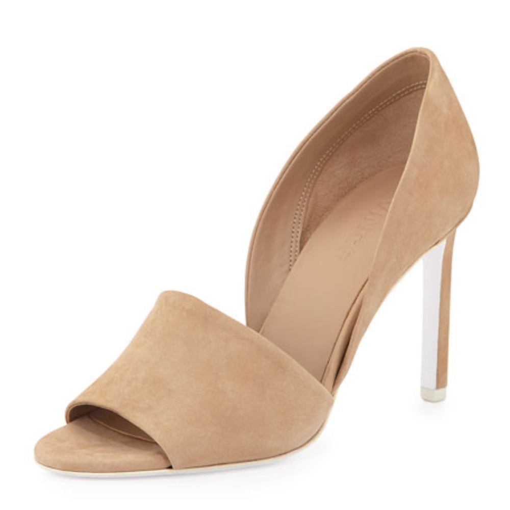 VINCE | SAFFRON SUEDE PEEP-TOE PUMP NUDE